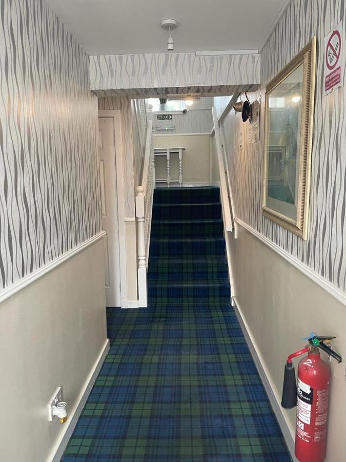 Castle View Accommodation Inverness Exterior photo